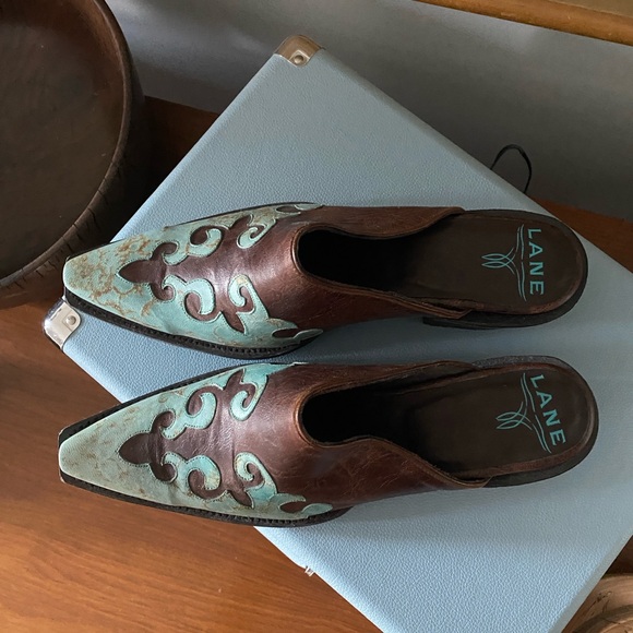 LANE mules 8 1/2 - Picture 6 of 6